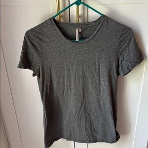 Banana Republic Supima Cotton t shirt size XS worn 2 times